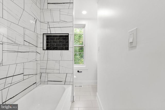236 MILL ST, Darby, PA 19023