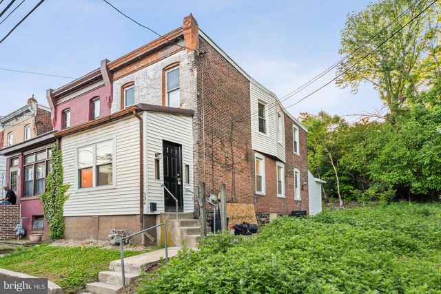 236 MILL ST, Darby, PA 19023