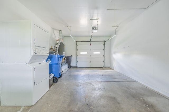 2135 Winston Way Apt B, Montrose, CO 81401