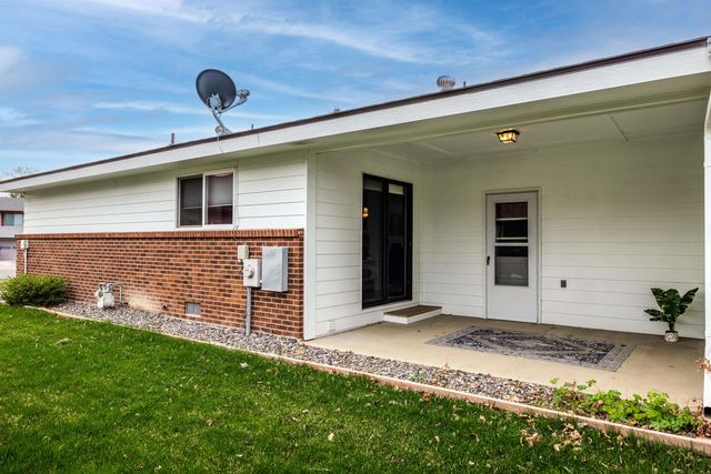 2135 Winston Way Apt B, Montrose, CO 81401