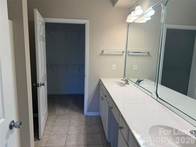 14638 Via Sorrento Drive, Charlotte, NC 28277