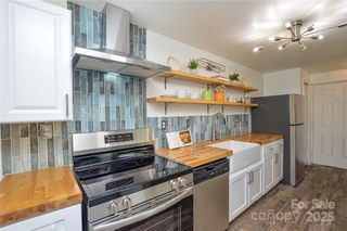 9325 Old Concord Road J, Charlotte, NC 28213
