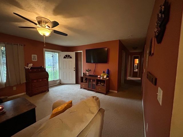 107 Farmers Lane, Frankfort, KY 40601