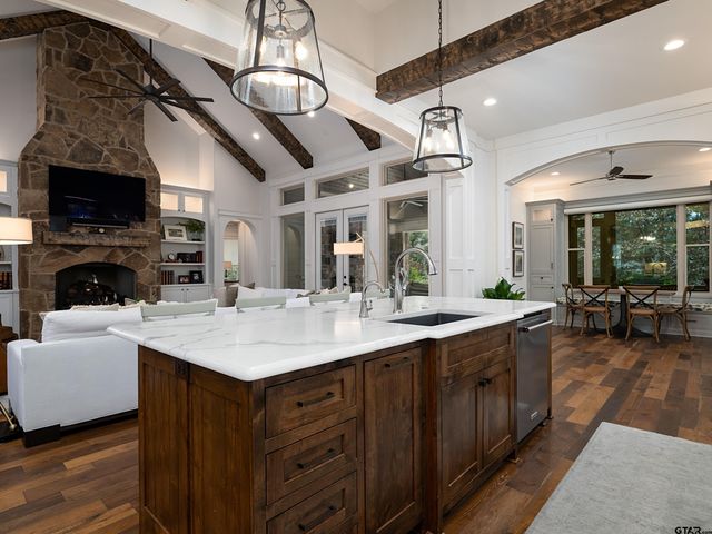 7311 Crosswater Cove, Tyler, TX 75703