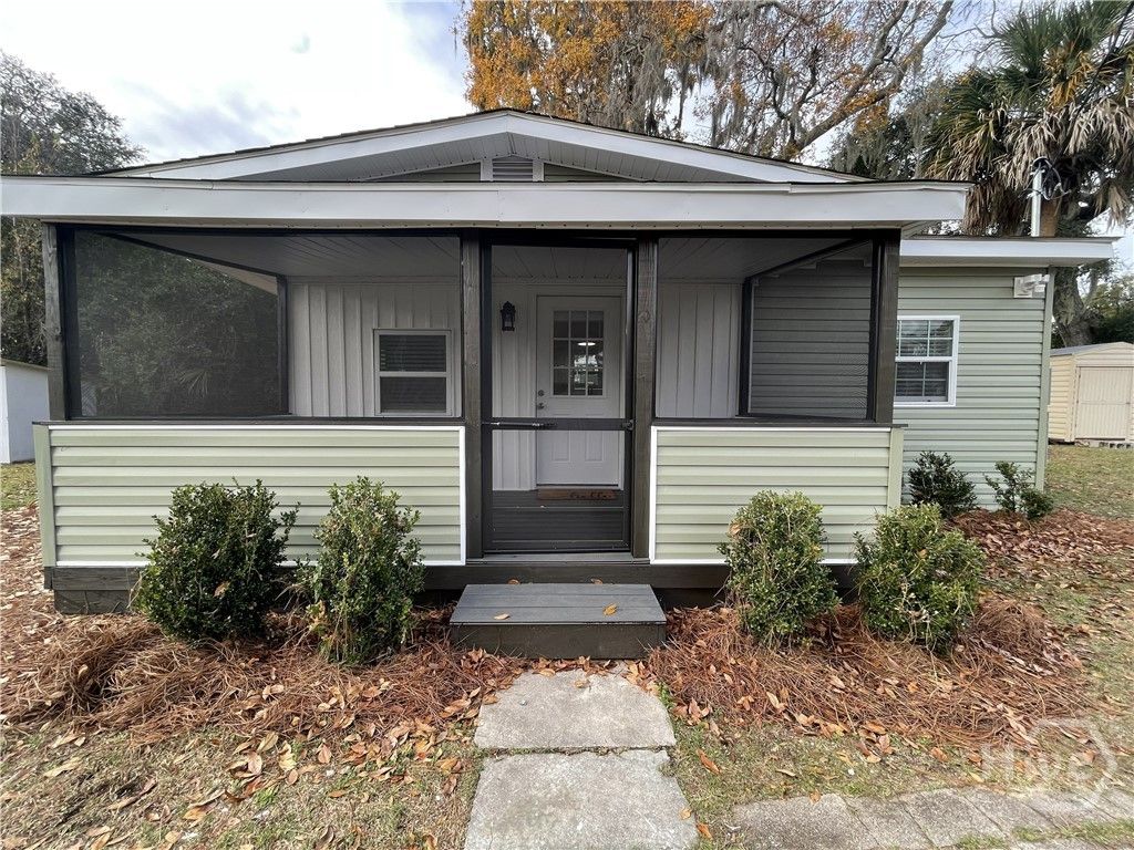 Image 1 of property listing at 1902 Stone Street Unit C, Savannah, GA 31410