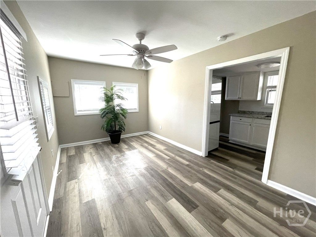 Image 4 of property listing at 1902 Stone Street Unit C, Savannah, GA 31410