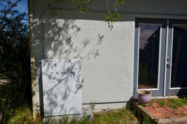 674 Kirby St, Angels Camp, CA 95222