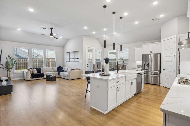 513 Hummingbird Drive, Celina, TX 75009