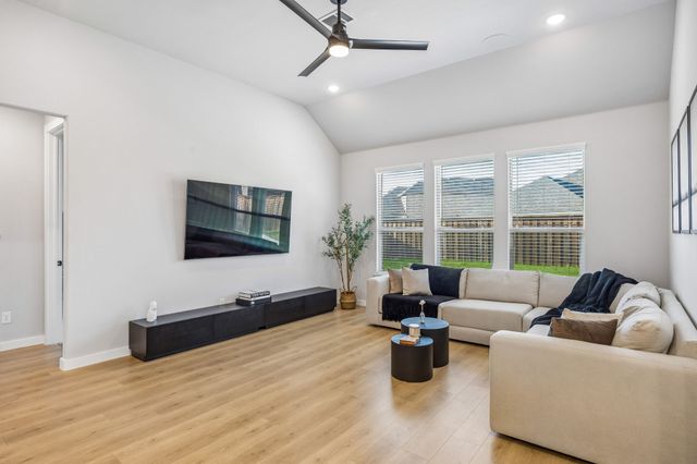 513 Hummingbird Drive, Celina, TX 75009