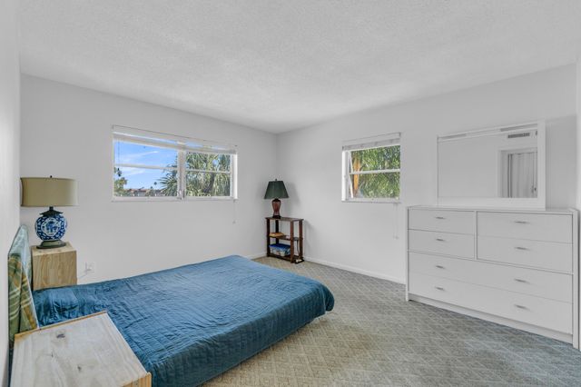 2441 SW 82nd Avenue Unit 301, Davie, FL 33324