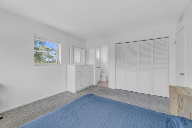 2441 SW 82nd Avenue Unit 301, Davie, FL 33324