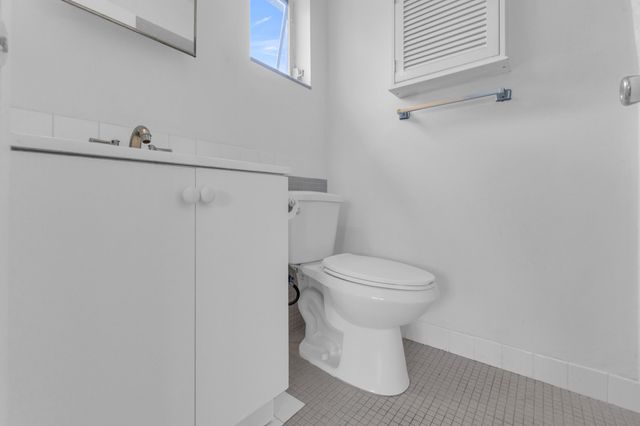 2441 SW 82nd Avenue Unit 301, Davie, FL 33324