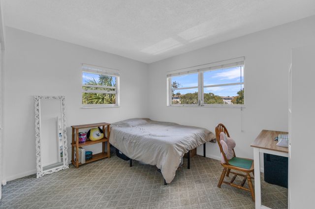 2441 SW 82nd Avenue Unit 301, Davie, FL 33324