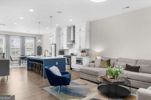 6370 Cortland Walk, Alpharetta, GA 30005