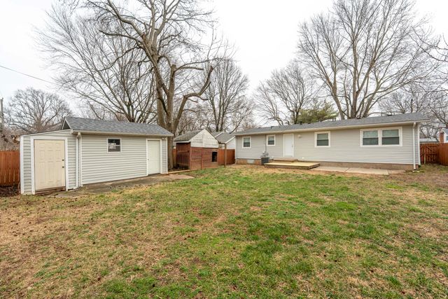 527 E Greenwood Street, Springfield, MO 65807