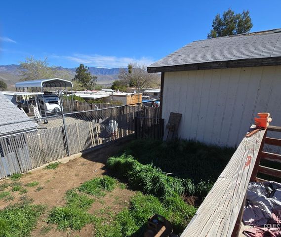6131 Maple, Lake Isabella, CA 93240