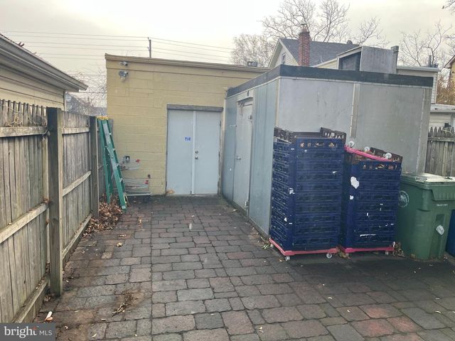 427 W BROAD ST, Palmyra, NJ 08065