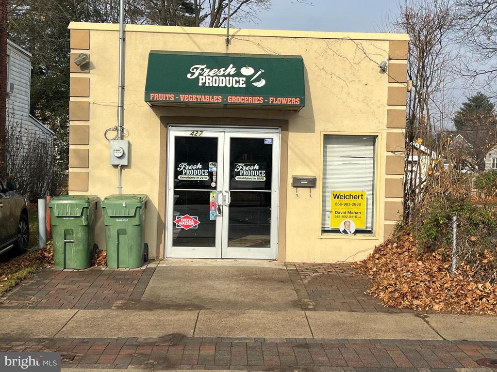 427 W BROAD ST, Palmyra, NJ 08065