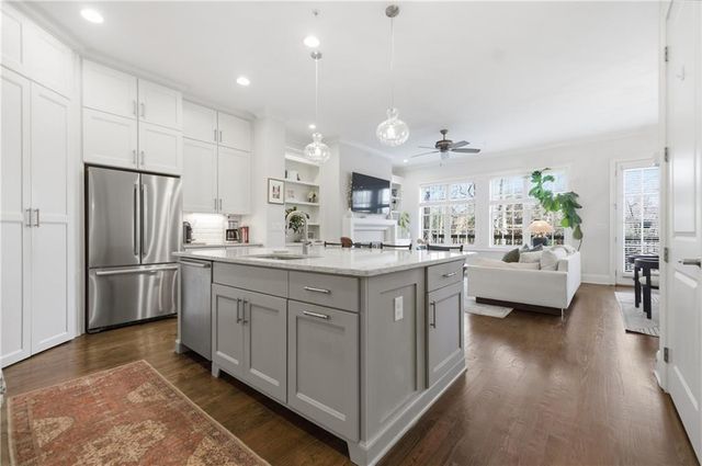 613 Abbington River Lane, Atlanta, GA 30339