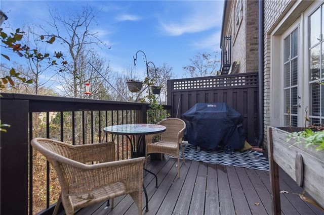 613 Abbington River Lane, Atlanta, GA 30339