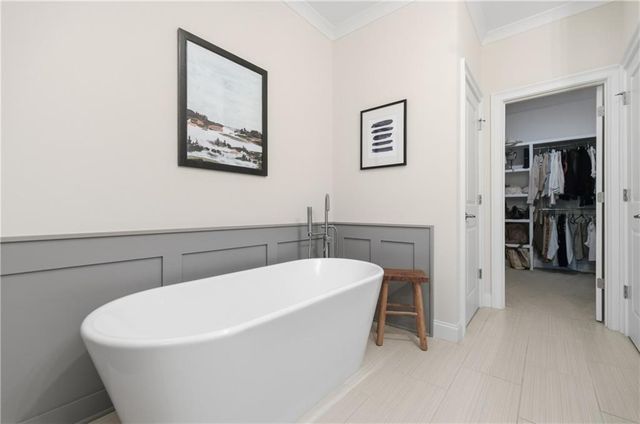 613 Abbington River Lane, Atlanta, GA 30339