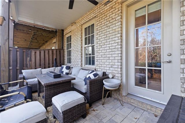 613 Abbington River Lane, Atlanta, GA 30339