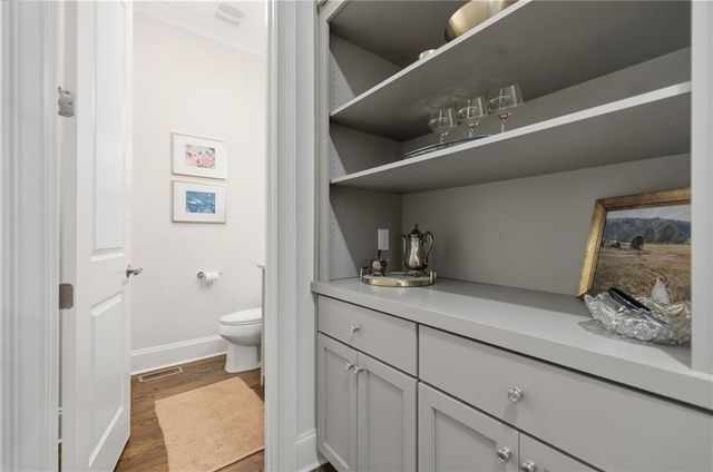 613 Abbington River Lane, Atlanta, GA 30339