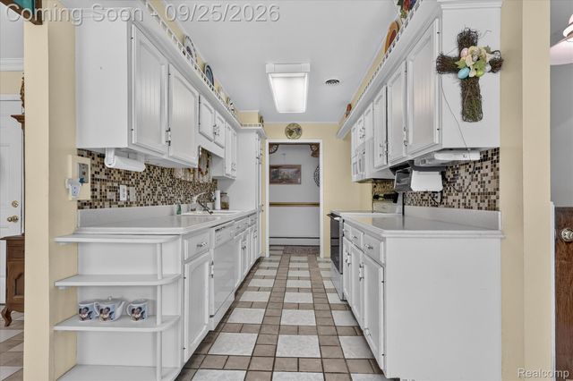 4223 Sadler Drive, Fenton Charter Township, MI 48451