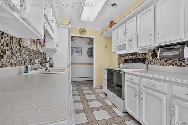 4223 Sadler Drive, Fenton Charter Township, MI 48451