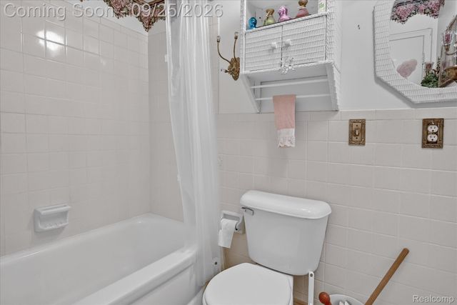 4223 Sadler Drive, Fenton Charter Township, MI 48451