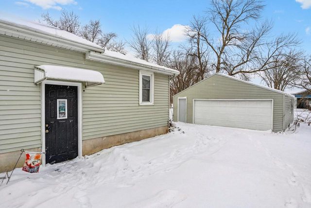 523 MICHIGAN STREET, Omro, WI 54963
