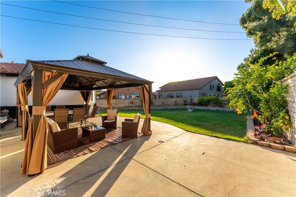 Image 38 of property listing at 4510 El Corazon Court, Camarillo, CA 93012