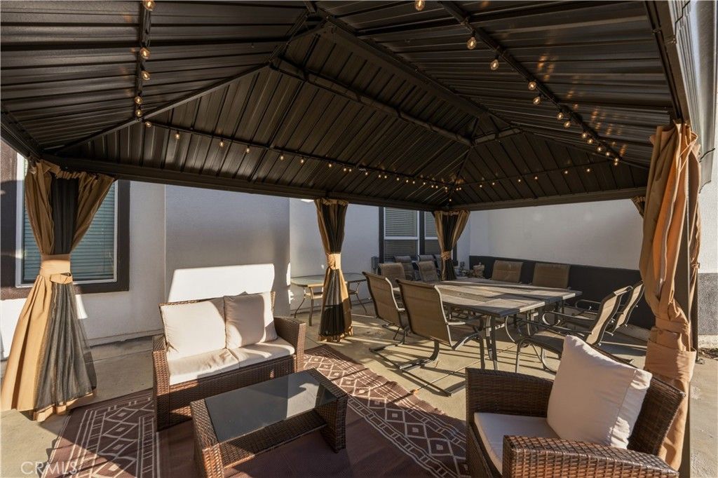 Image 41 of property listing at 4510 El Corazon Court, Camarillo, CA 93012