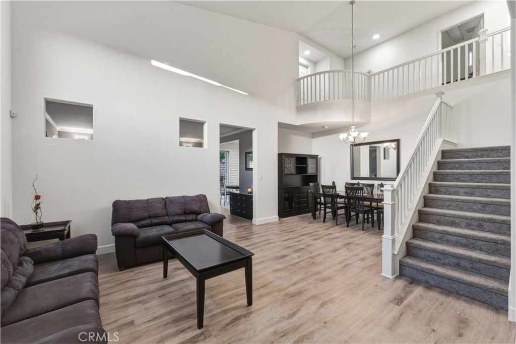 Image 8 of property listing at 4510 El Corazon Court, Camarillo, CA 93012