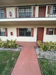 4221 Oak Terrace Drive, Greenacres, FL 33463