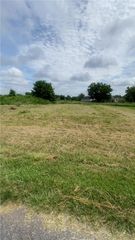 Francis Drive, Bella Vista, AR 72715