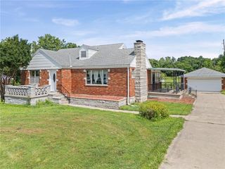 8318 State Avenue, Kansas City, KS 66112