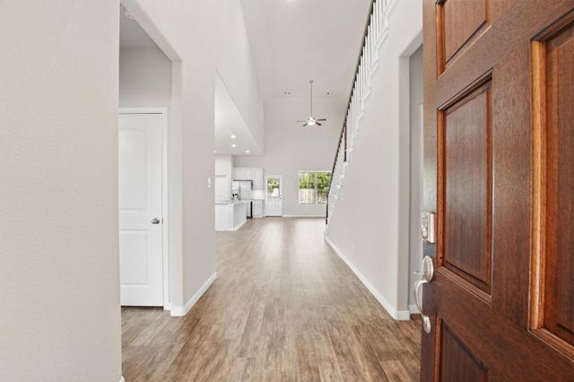 14358 Whitetop Peak Court, Conroe, TX 77384