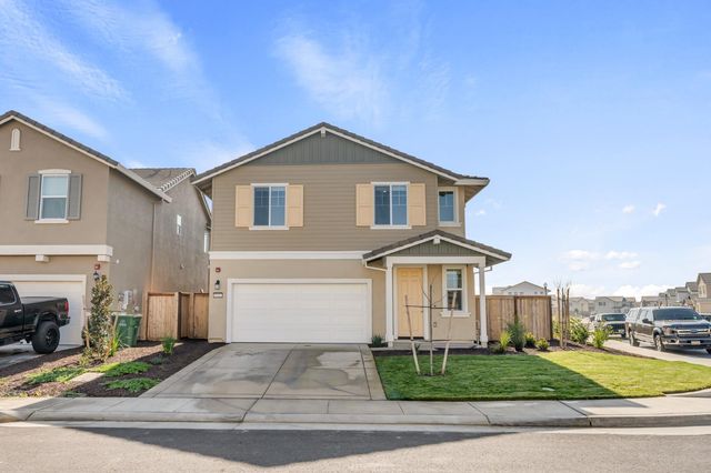 8543 Anker Way, Elk Grove, CA 95757
