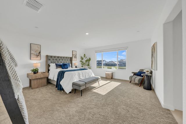 8543 Anker Way, Elk Grove, CA 95757