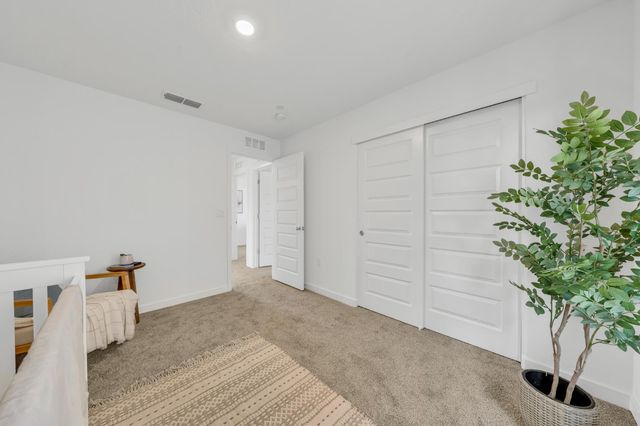 8543 Anker Way, Elk Grove, CA 95757