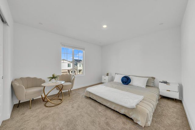 8543 Anker Way, Elk Grove, CA 95757