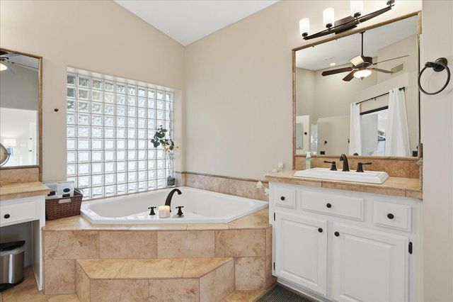 1909 E Coral Tree Drive, Gilbert, AZ 85234