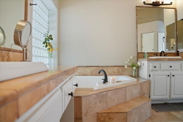 1909 E Coral Tree Drive, Gilbert, AZ 85234