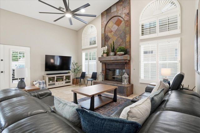 1909 E Coral Tree Drive, Gilbert, AZ 85234