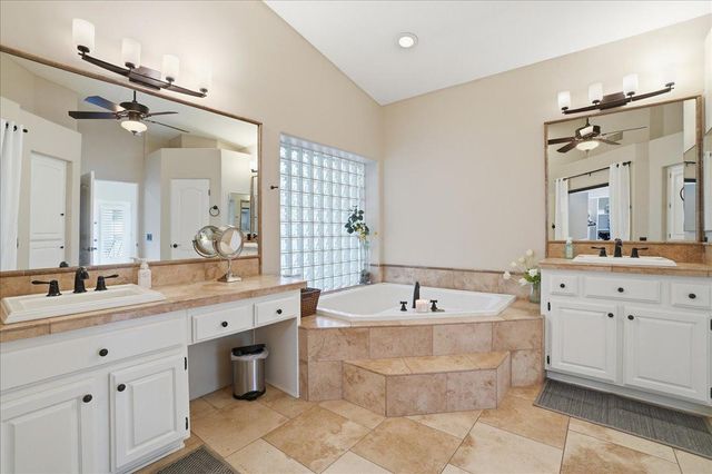 1909 E Coral Tree Drive, Gilbert, AZ 85234