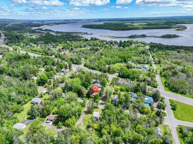 422 S 93rd Avenue W, Duluth, MN 55808