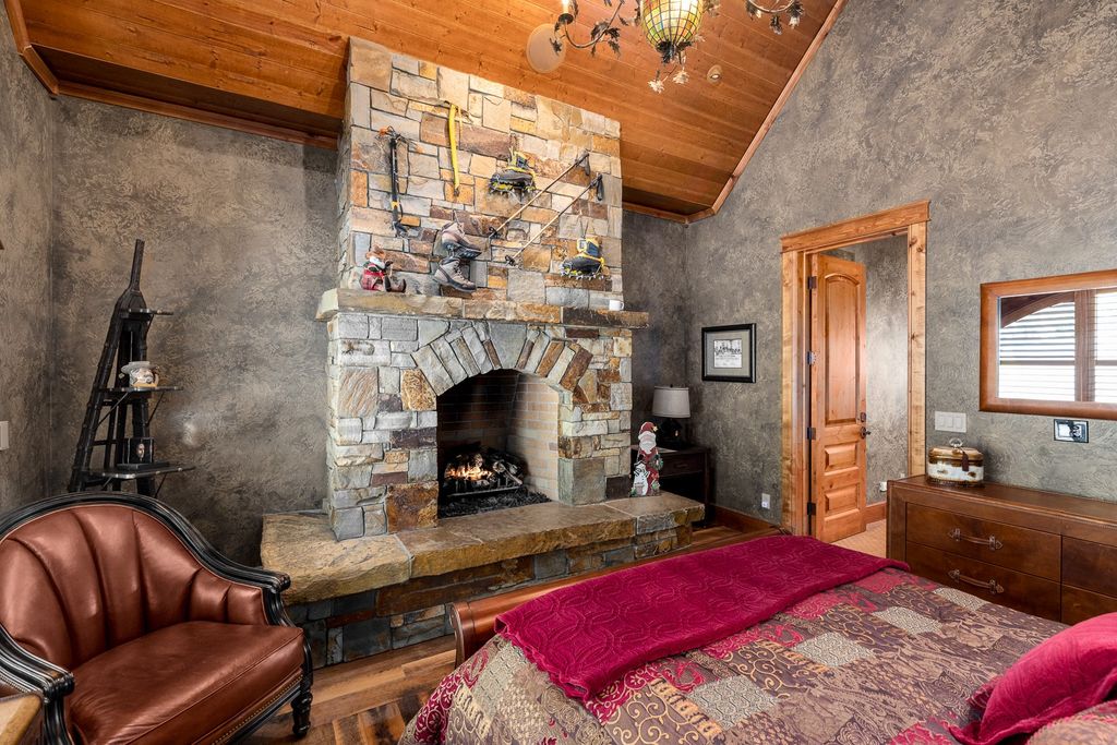 254 Elk Highlands Drive, Whitefish, MT 59937 photo 31