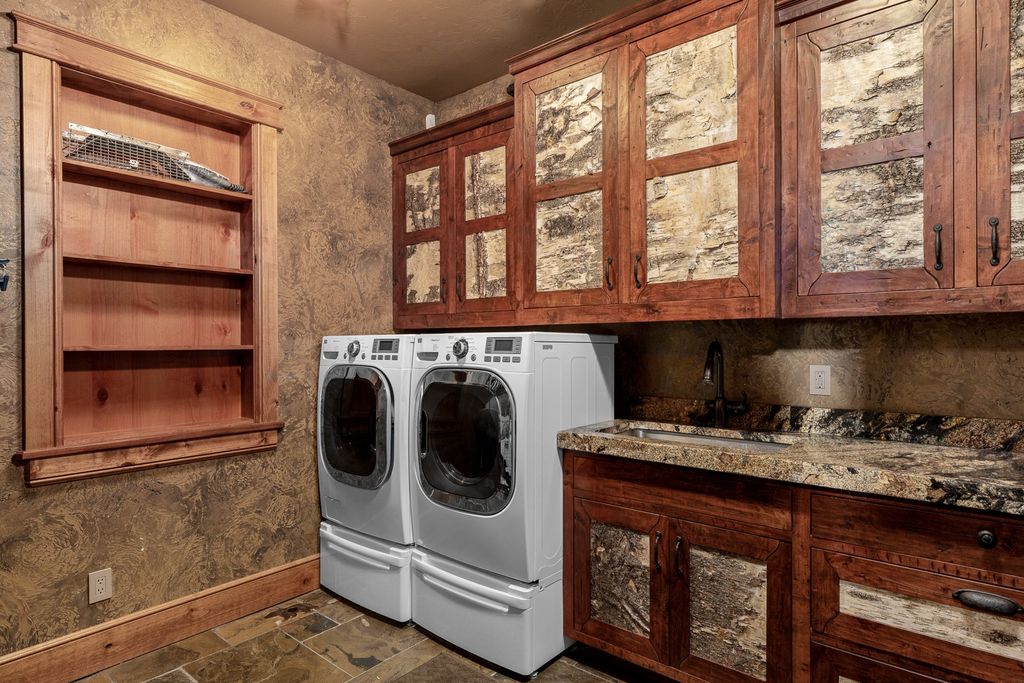 254 Elk Highlands Drive, Whitefish, MT 59937 photo 33