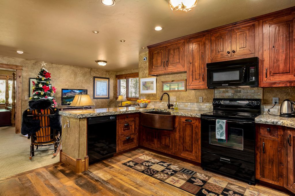 254 Elk Highlands Drive, Whitefish, MT 59937 photo 47